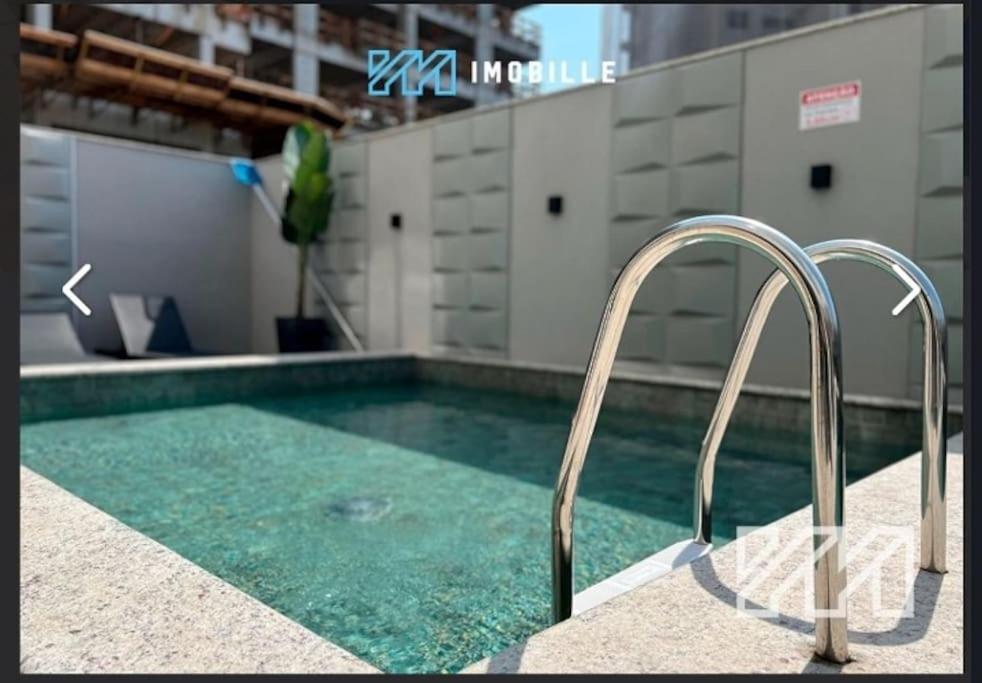 Apartamento no Edifício Place D'France Residence