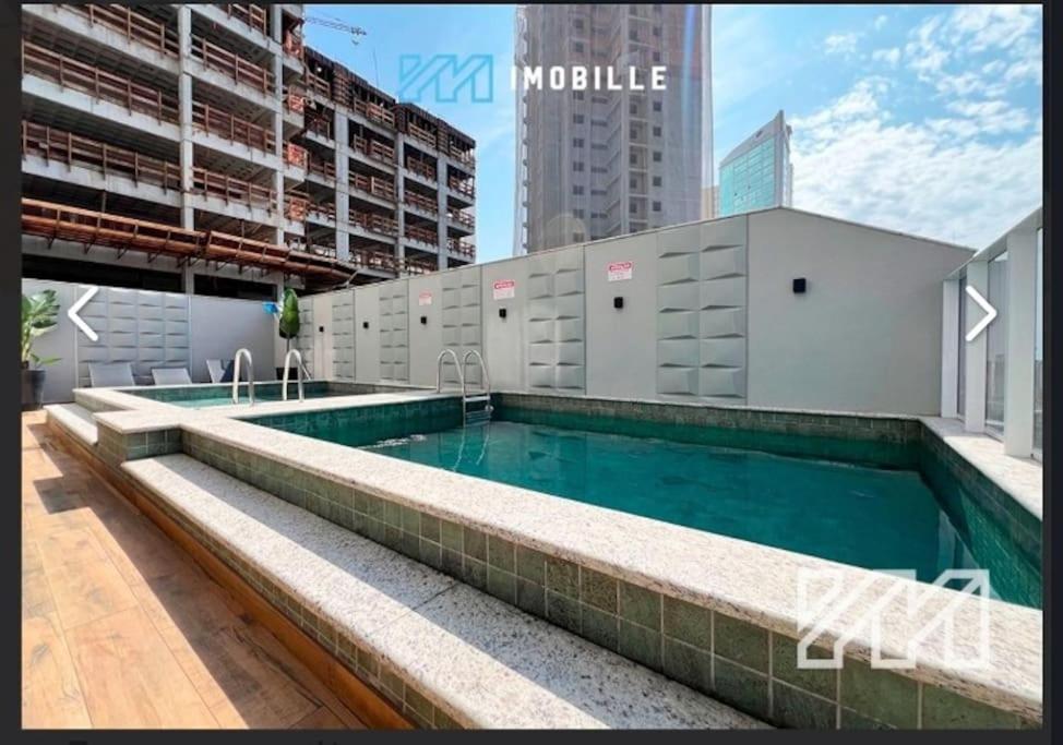 Apartamento no Edifício Place D'France Residence