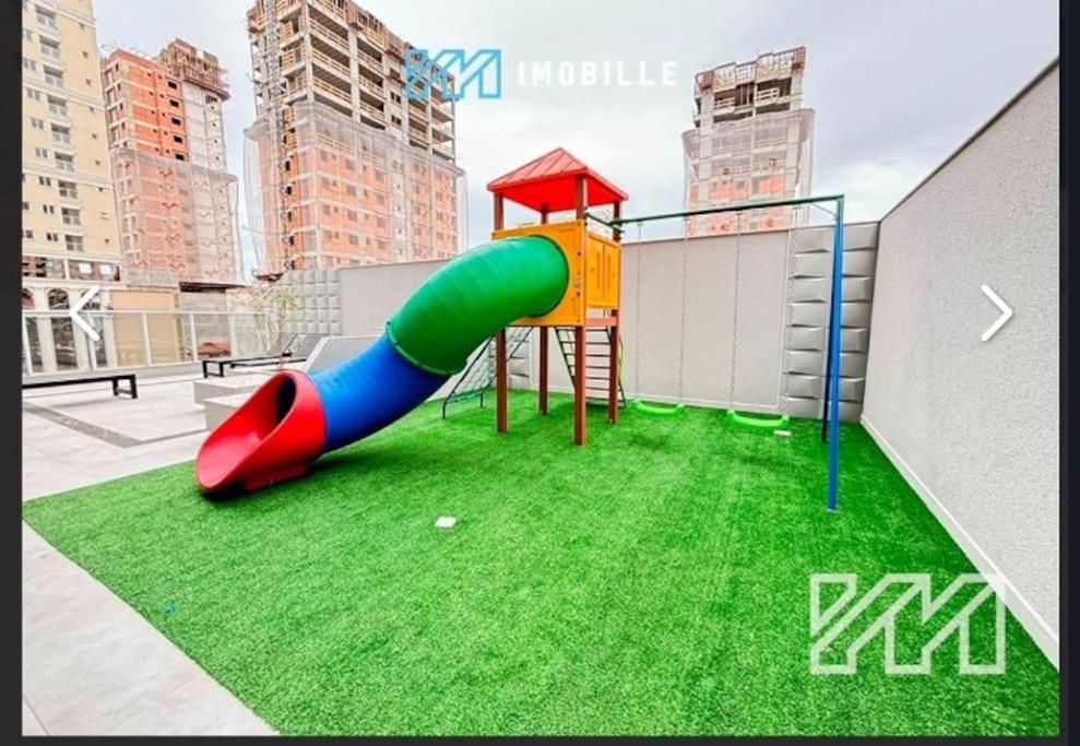 Apartamento no Edifício Place D'France Residence