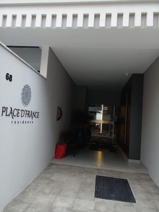 Apartamento no Edifício Place D'France Residence