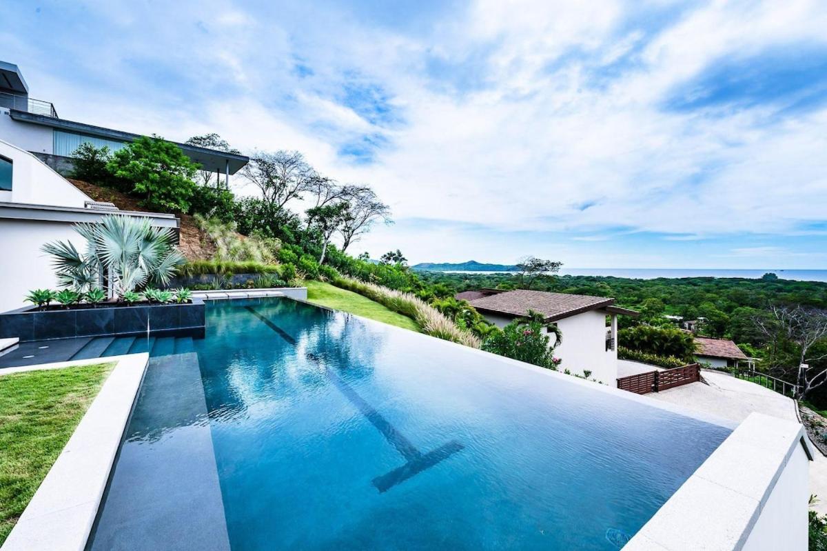 Luxe Ocean View Villa Infinity Pool