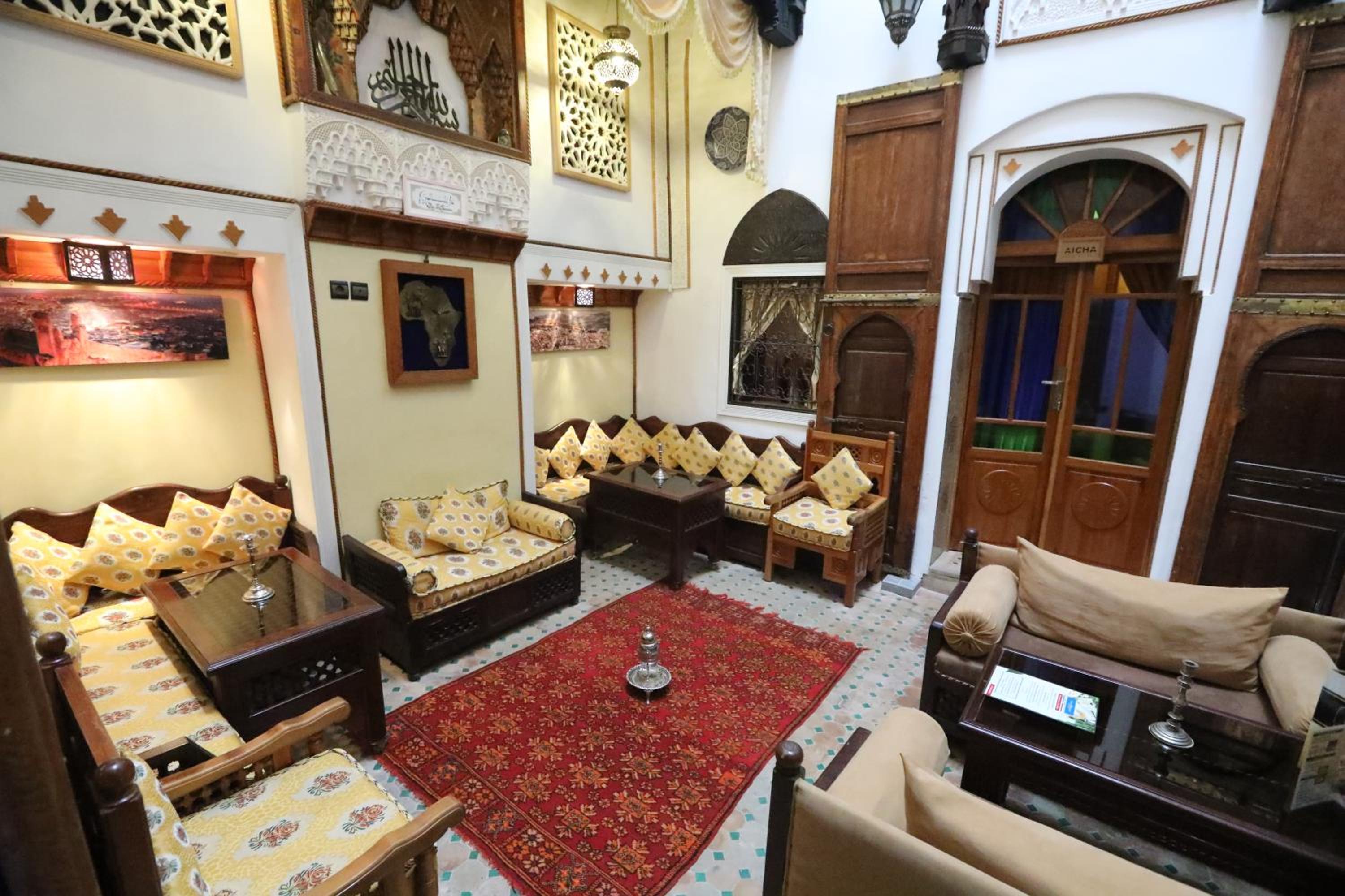 lounge