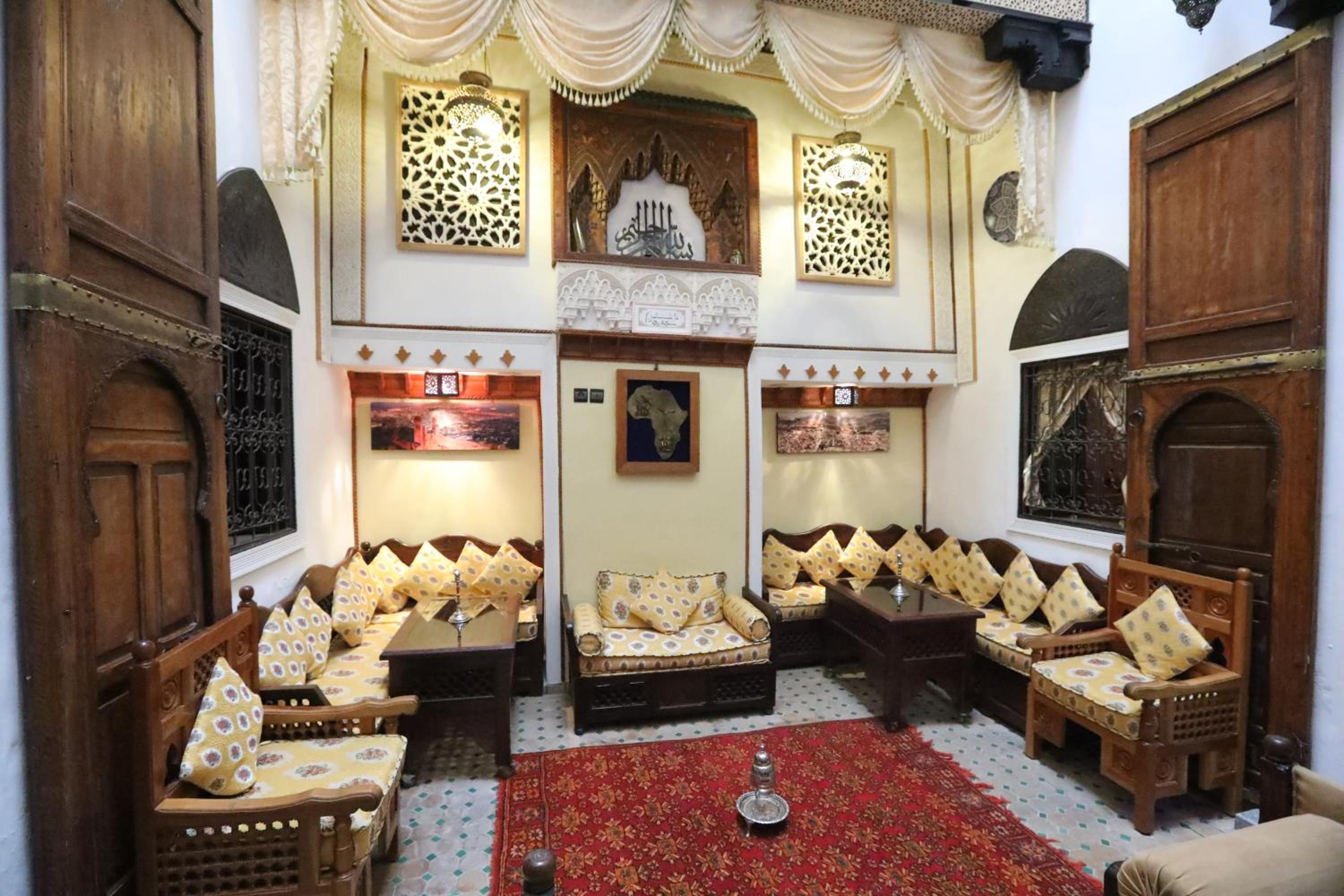 lounge