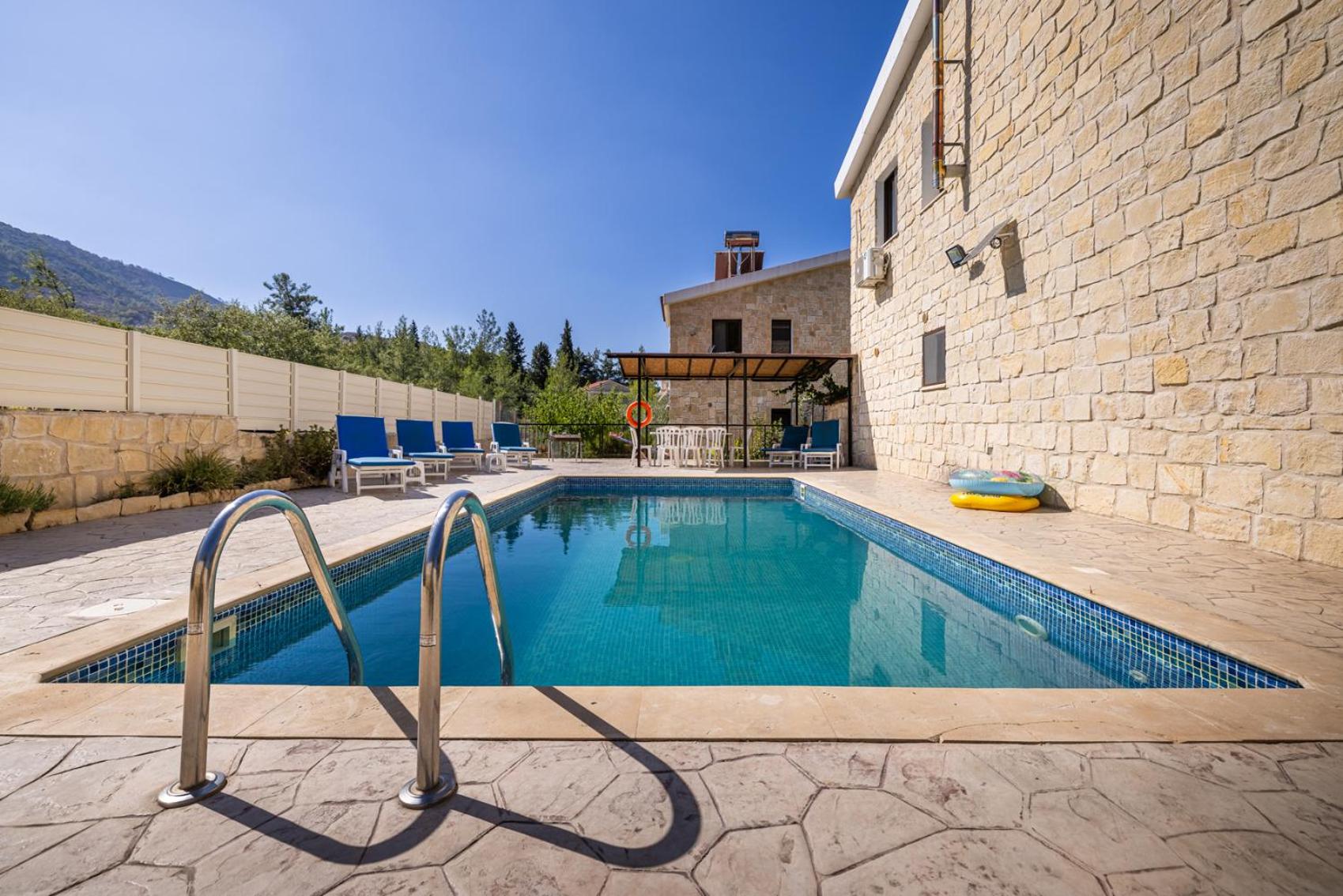 JP Pool House