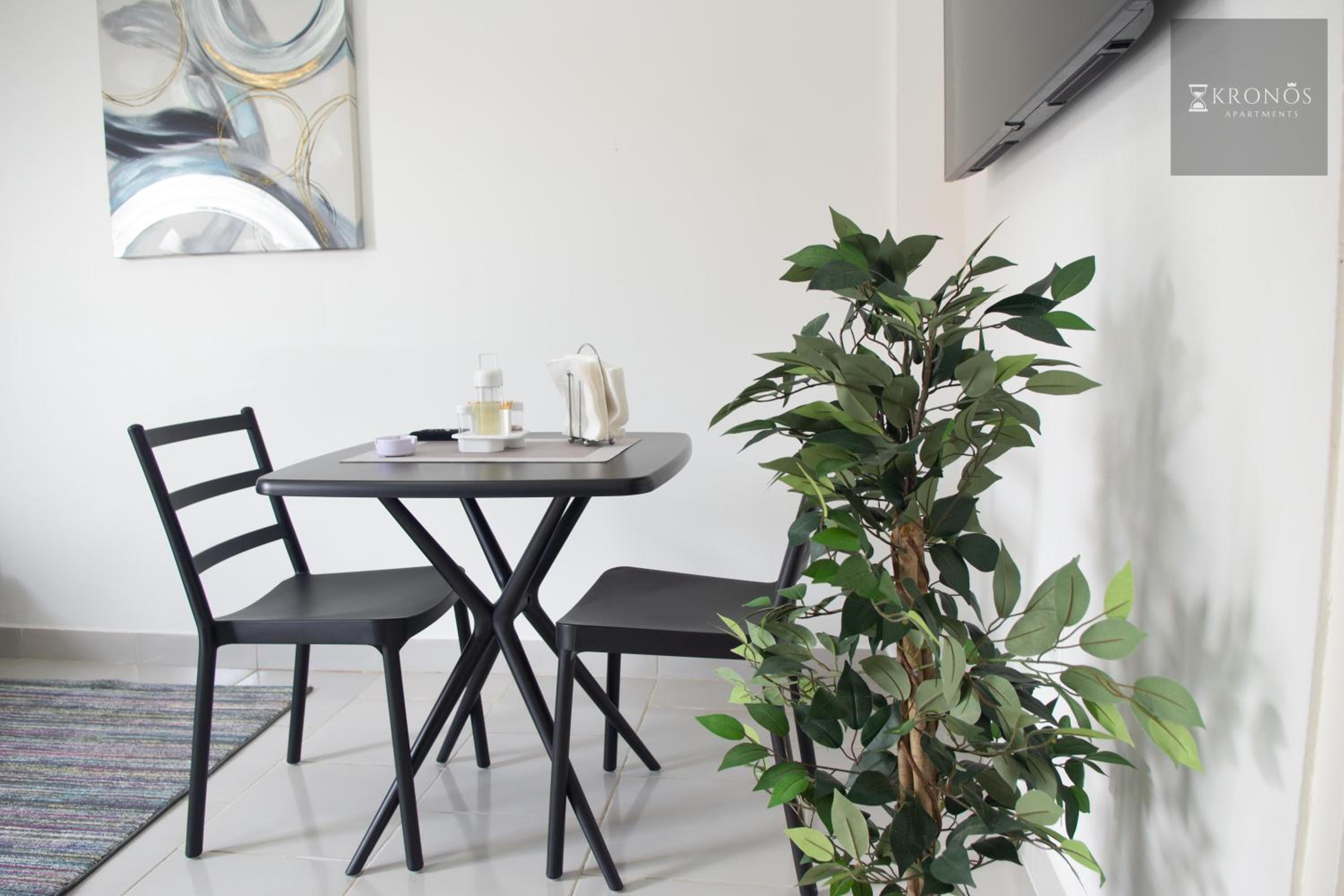 HHC Apartments Kronos