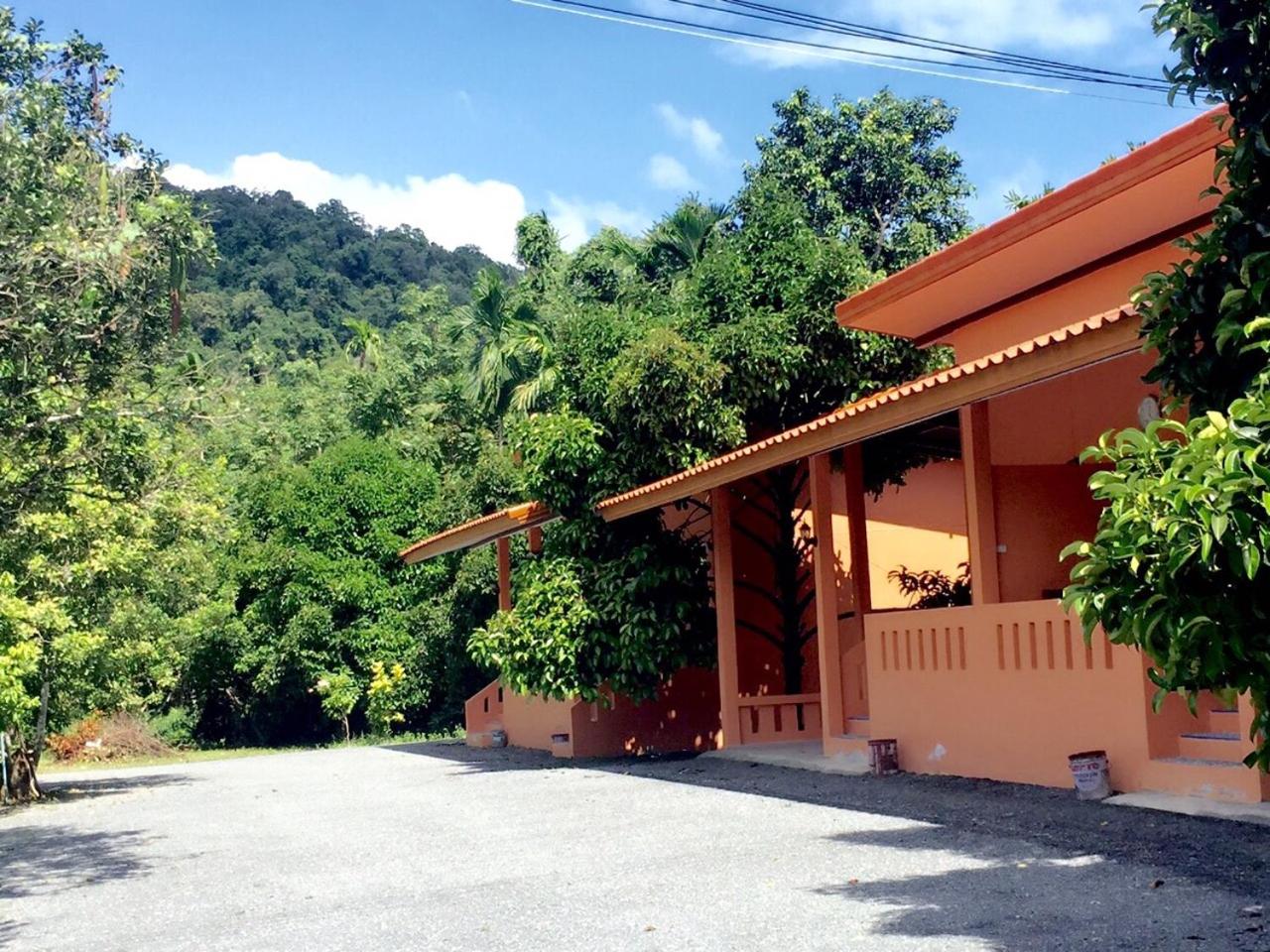 At Sichon Resort