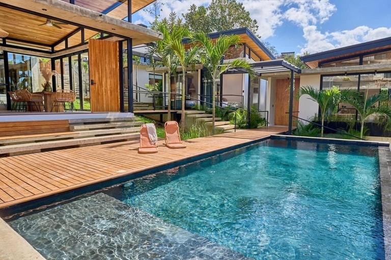 Infinity Pool Villa, 10 min Walk to Beach & Dining