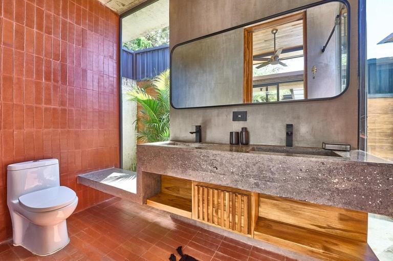 Infinity Pool Villa, 10 min Walk to Beach & Dining
