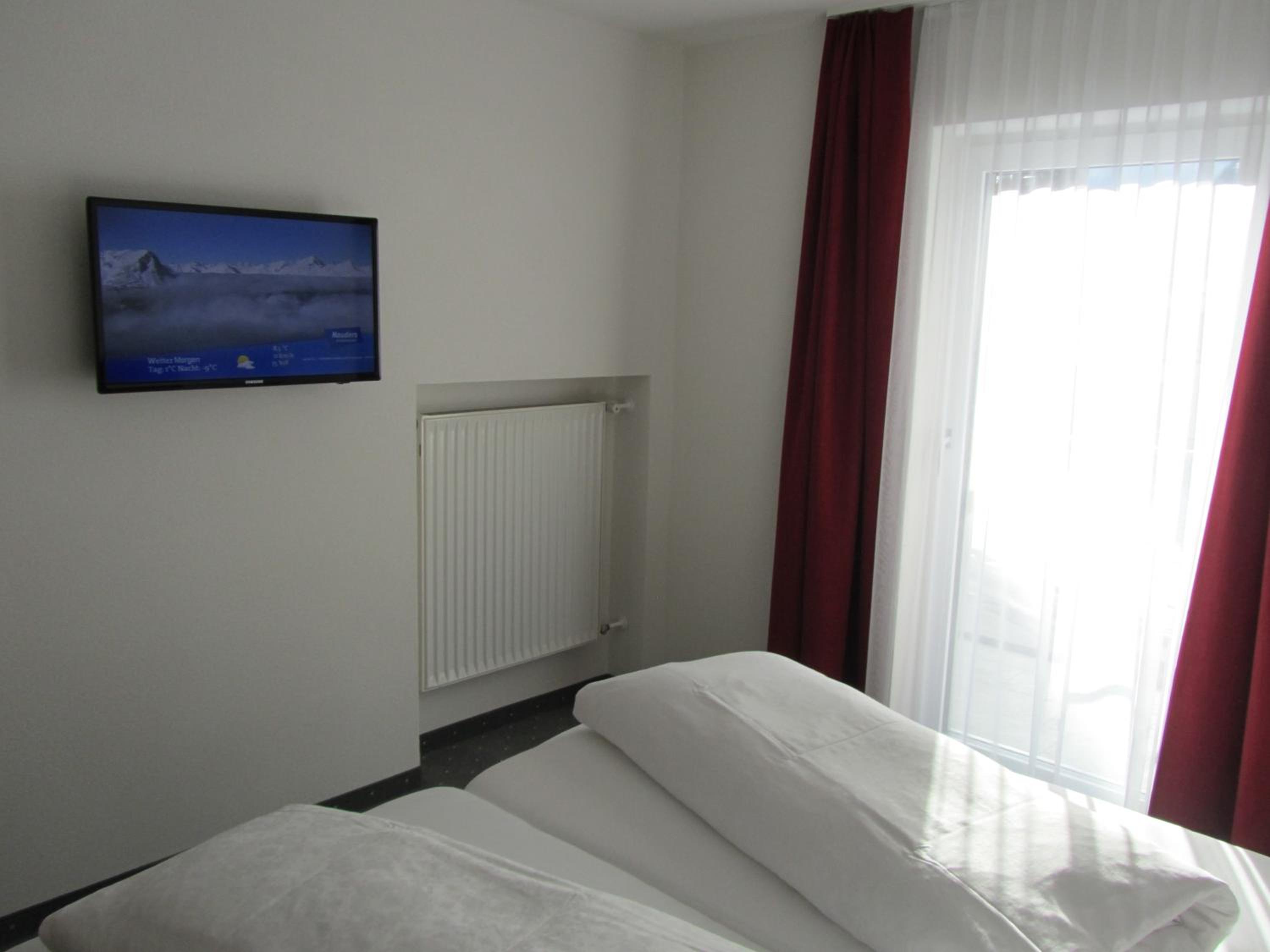 Photo 30