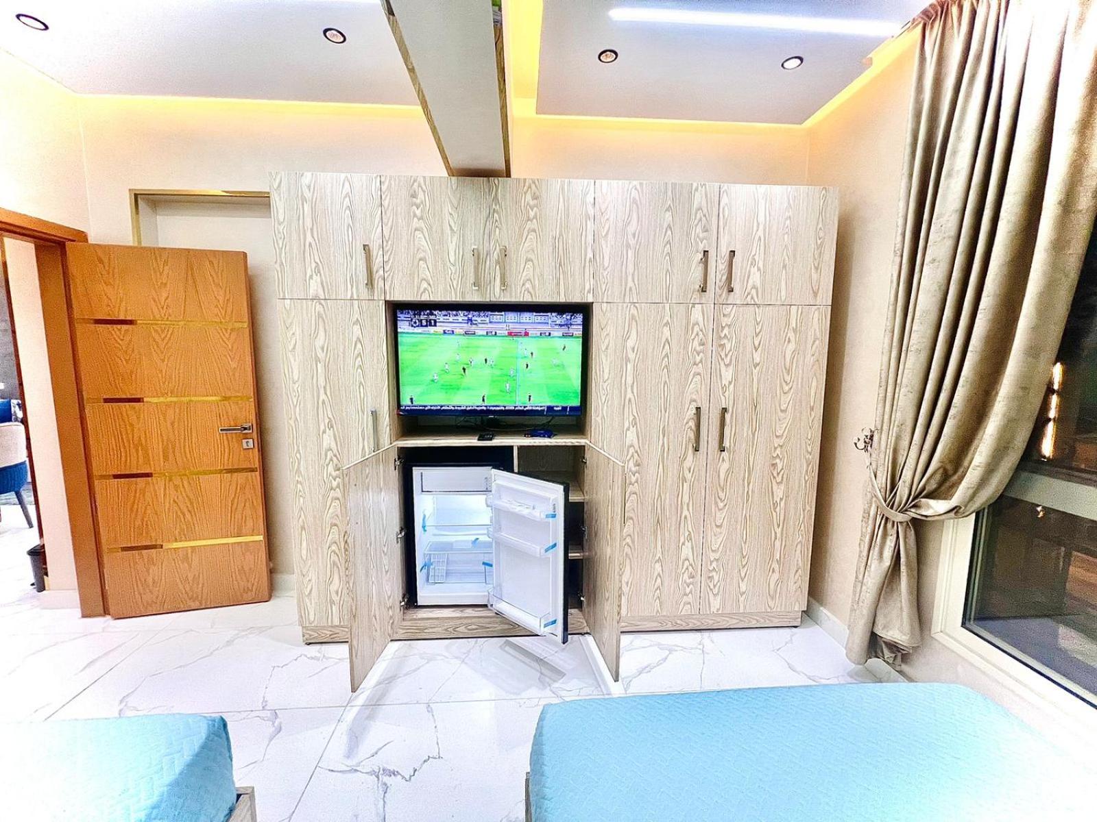Sheikh Zayed home
