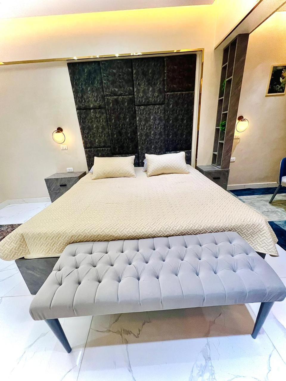 Sheikh Zayed home