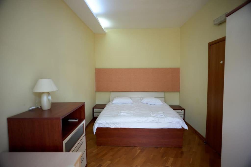 Apartment for a Big Family