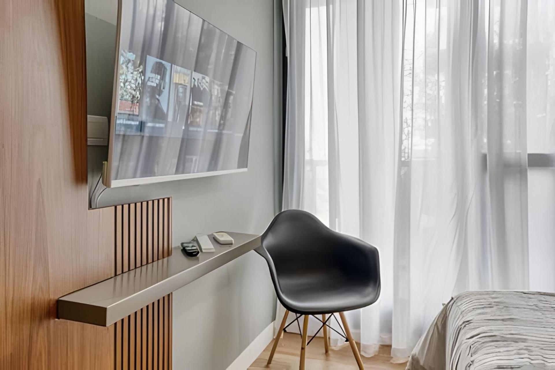 Sanchez: Brand New Building Perfect Location Between Palermo & Recoleta