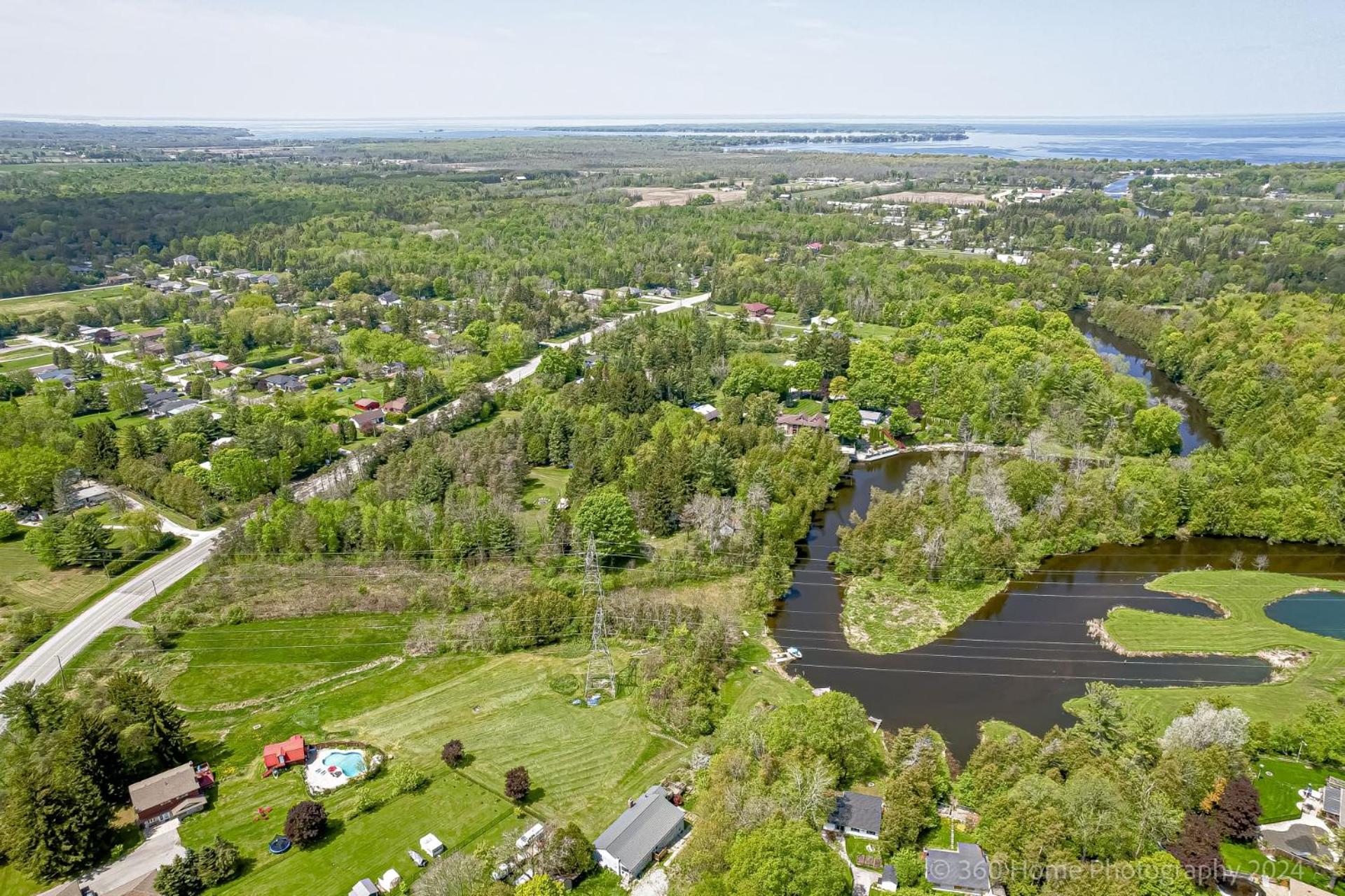 LUX Lakeside HOUSE Peaceful Stunning Views