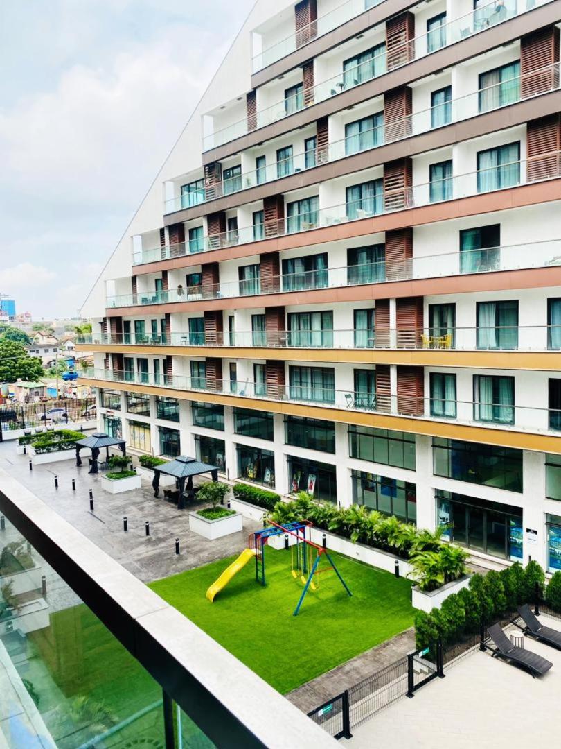 Brew Ultimate Homes at Signature 1 Bedroom Apartment