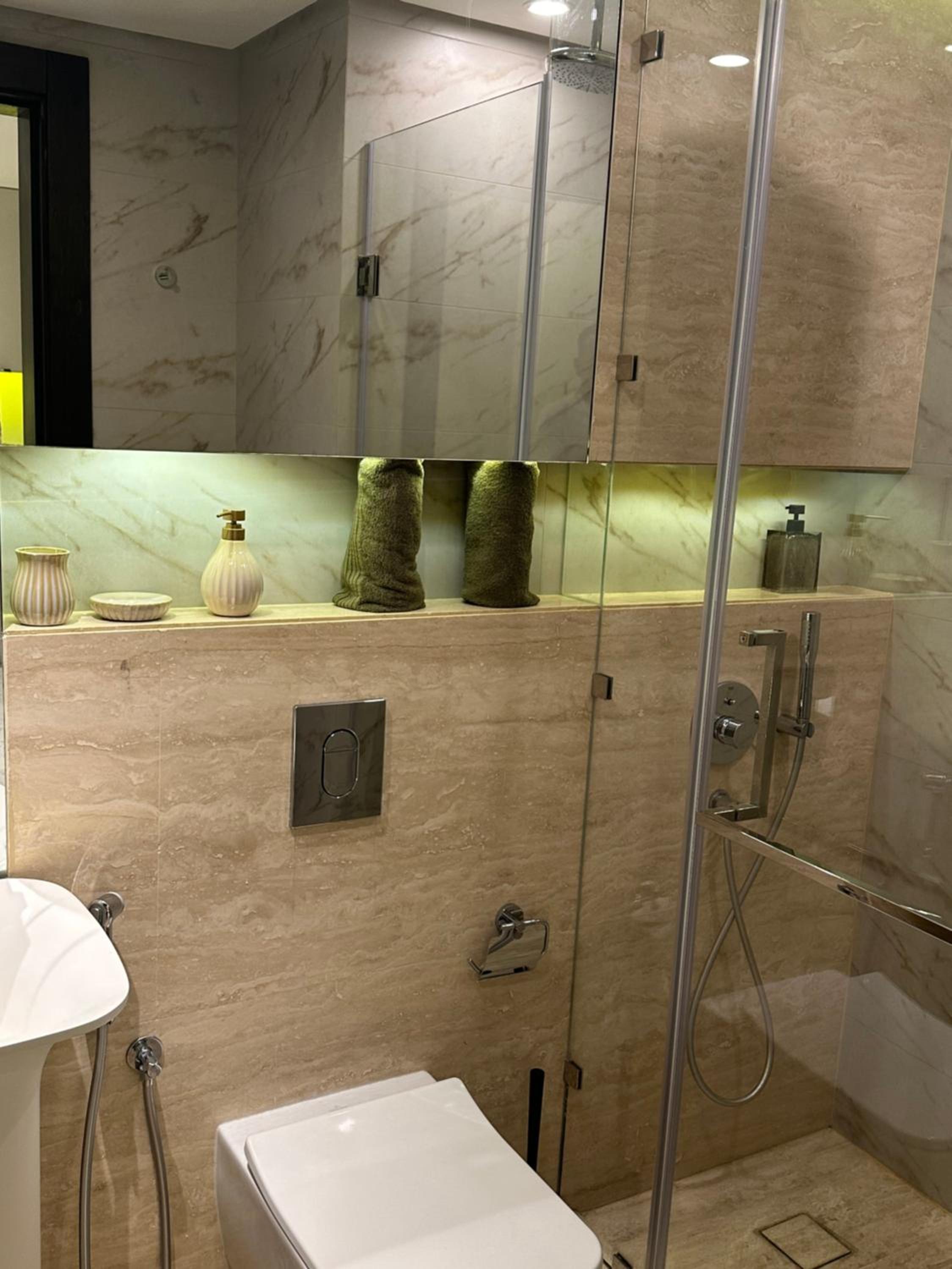 Flat one bedroom next to four sessions شقه مقابل فندق فور سيزن