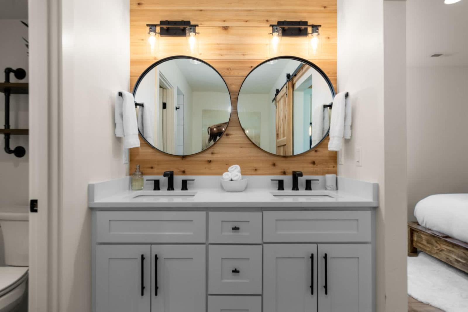 Modern Mountain Townhouse at The Quarry view 4