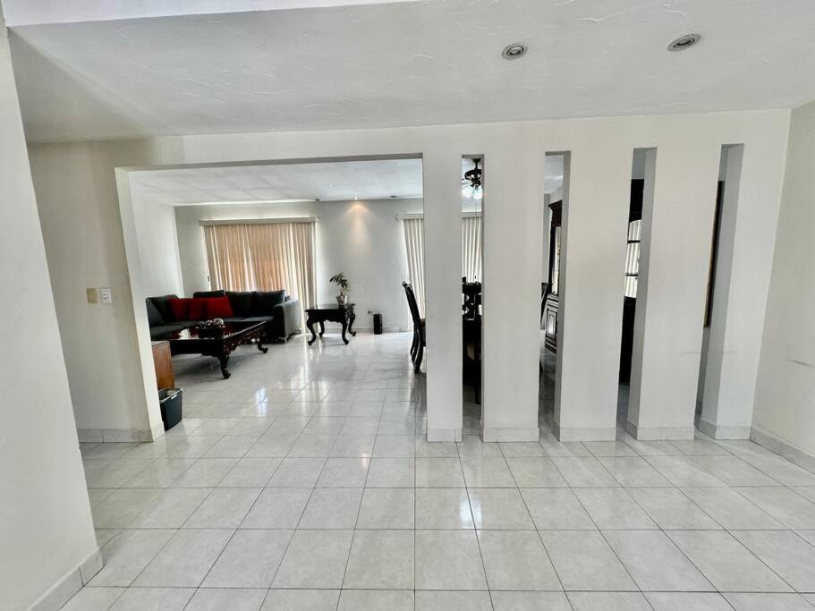Casa completa, Hosp Angeles, Tec Mty y Facturamos view 2