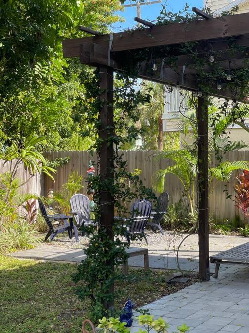 Walk to the beach Townhouse at Cape Canaveral