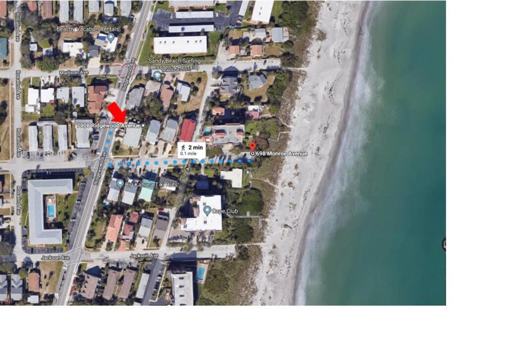 Walk to the beach Townhouse at Cape Canaveral