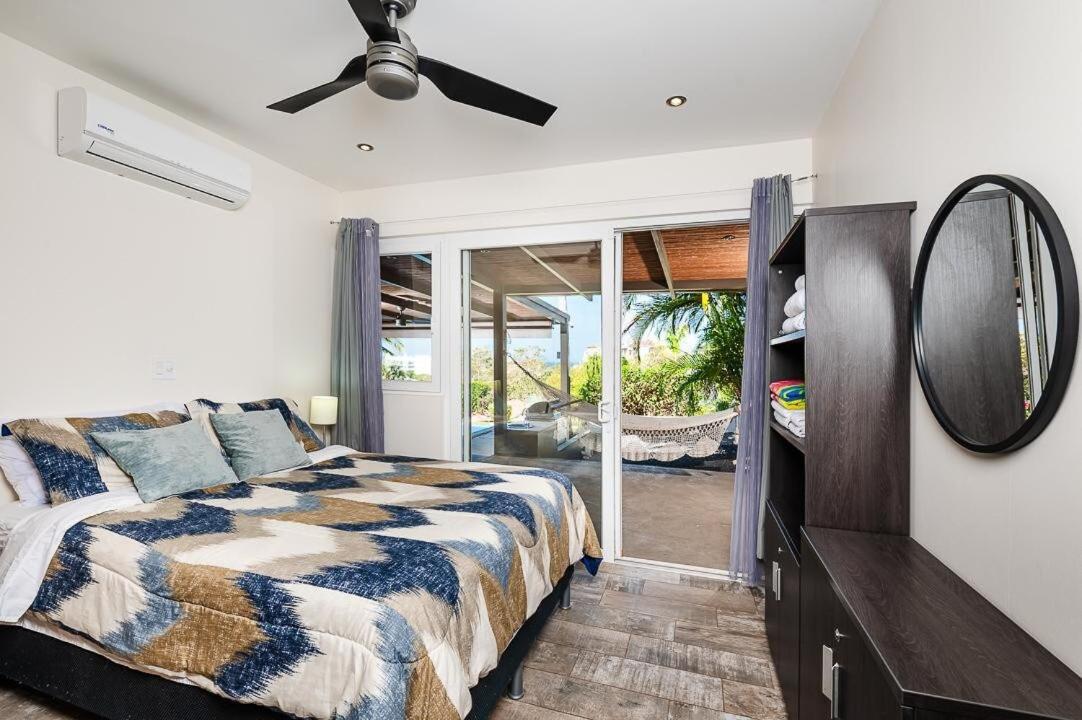 8min Walk to Beach, Pool Villa, 24-7 Concierge