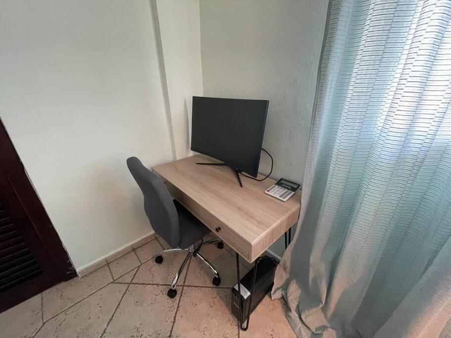 Photo 6