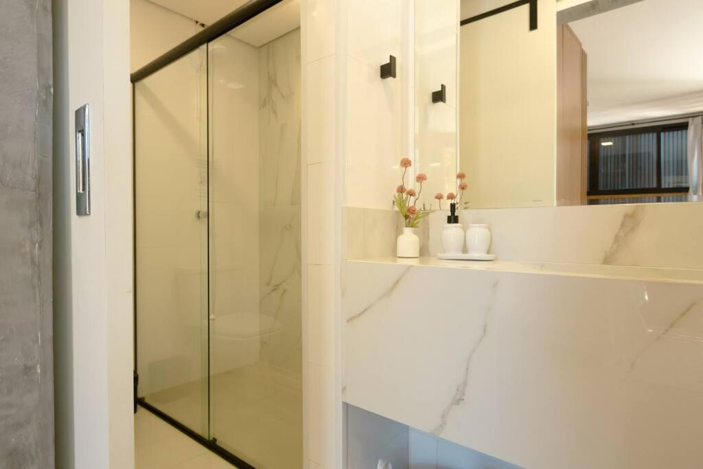Loft para Casal em Bombinhas - Sem Garagem