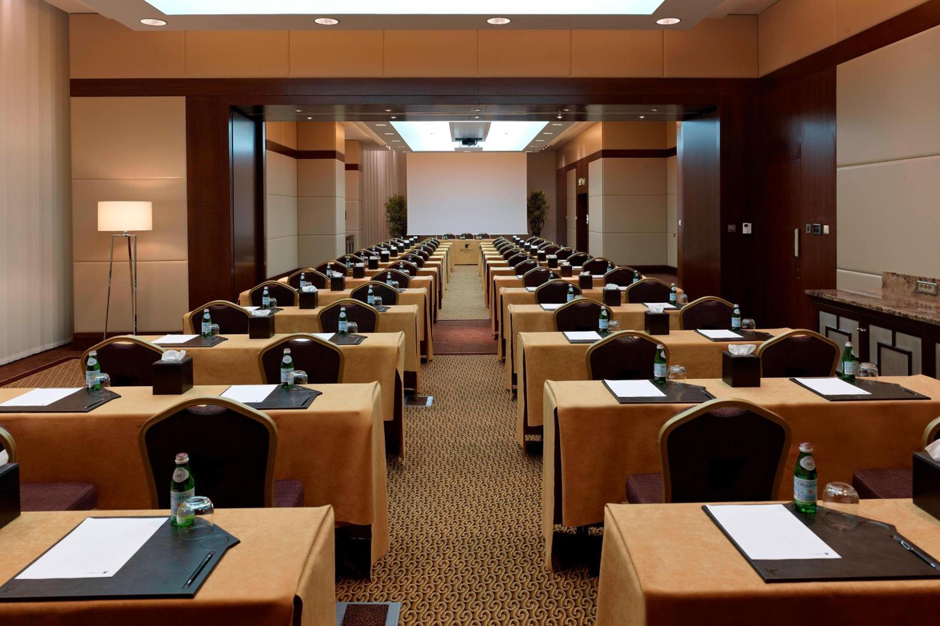 JW Marriott Hotel Ankara - Image 38