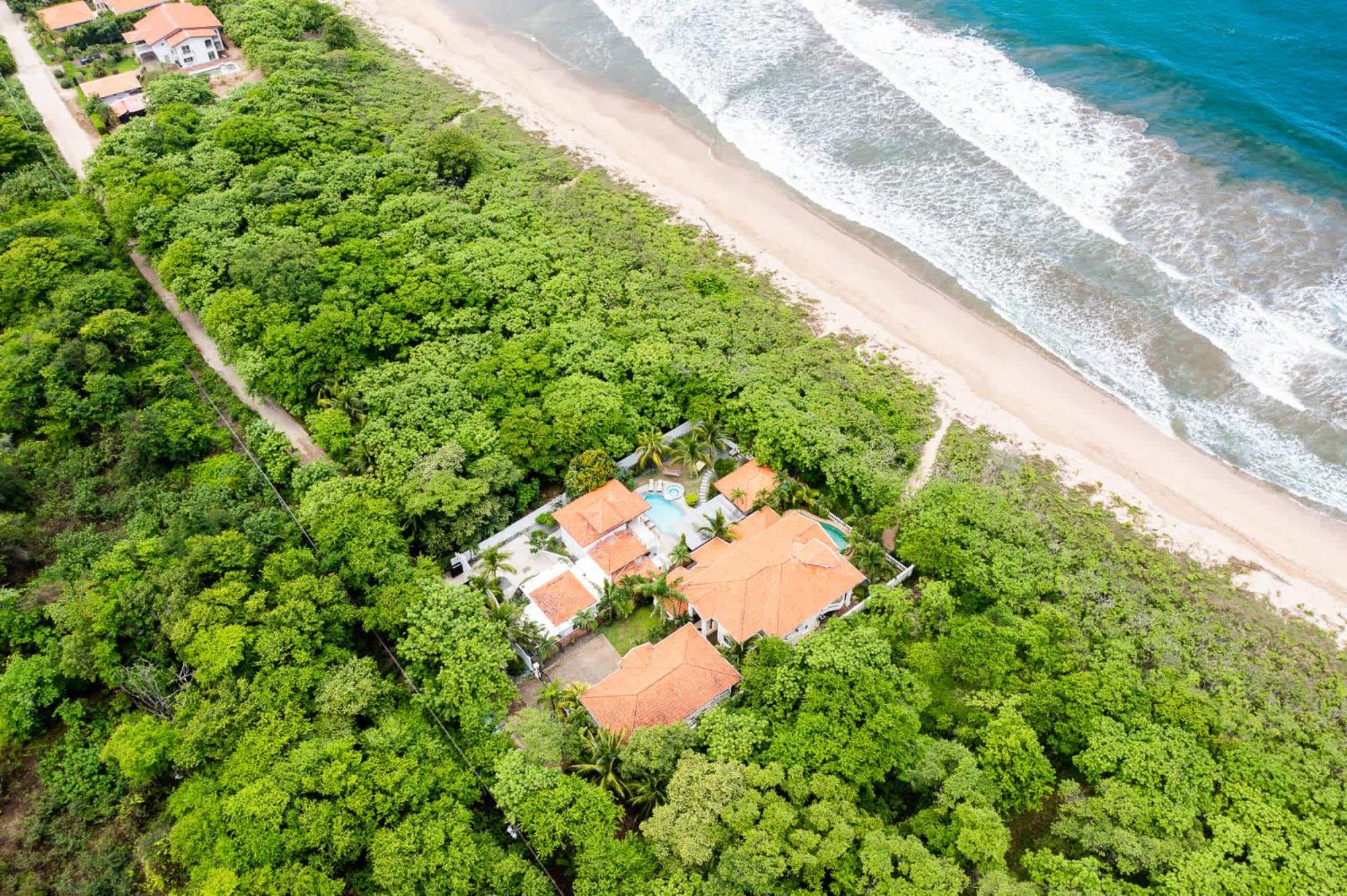 Beachfront home with Pool