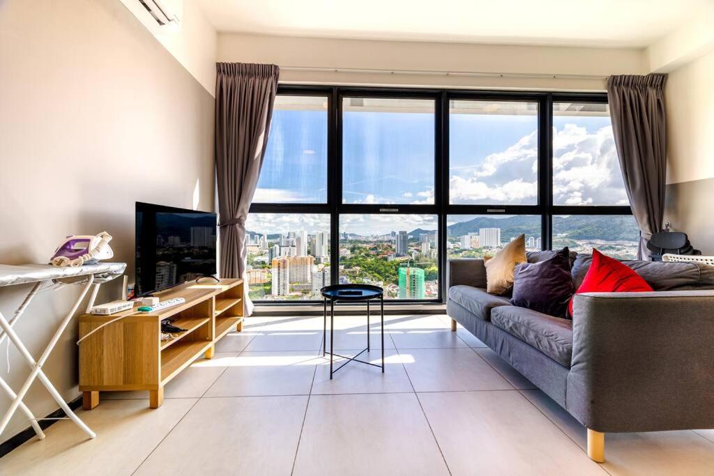 Hotel U33A #3BR Family Staycation - Image 1