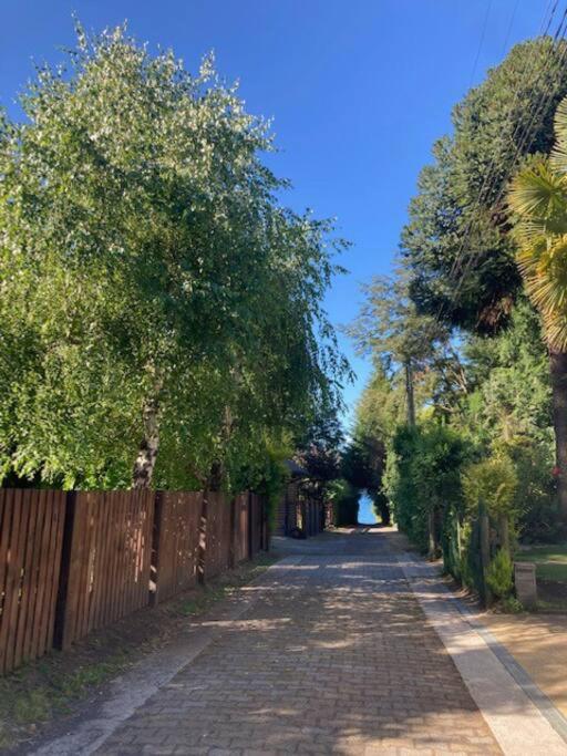 Molco, con piscina y acceso lago