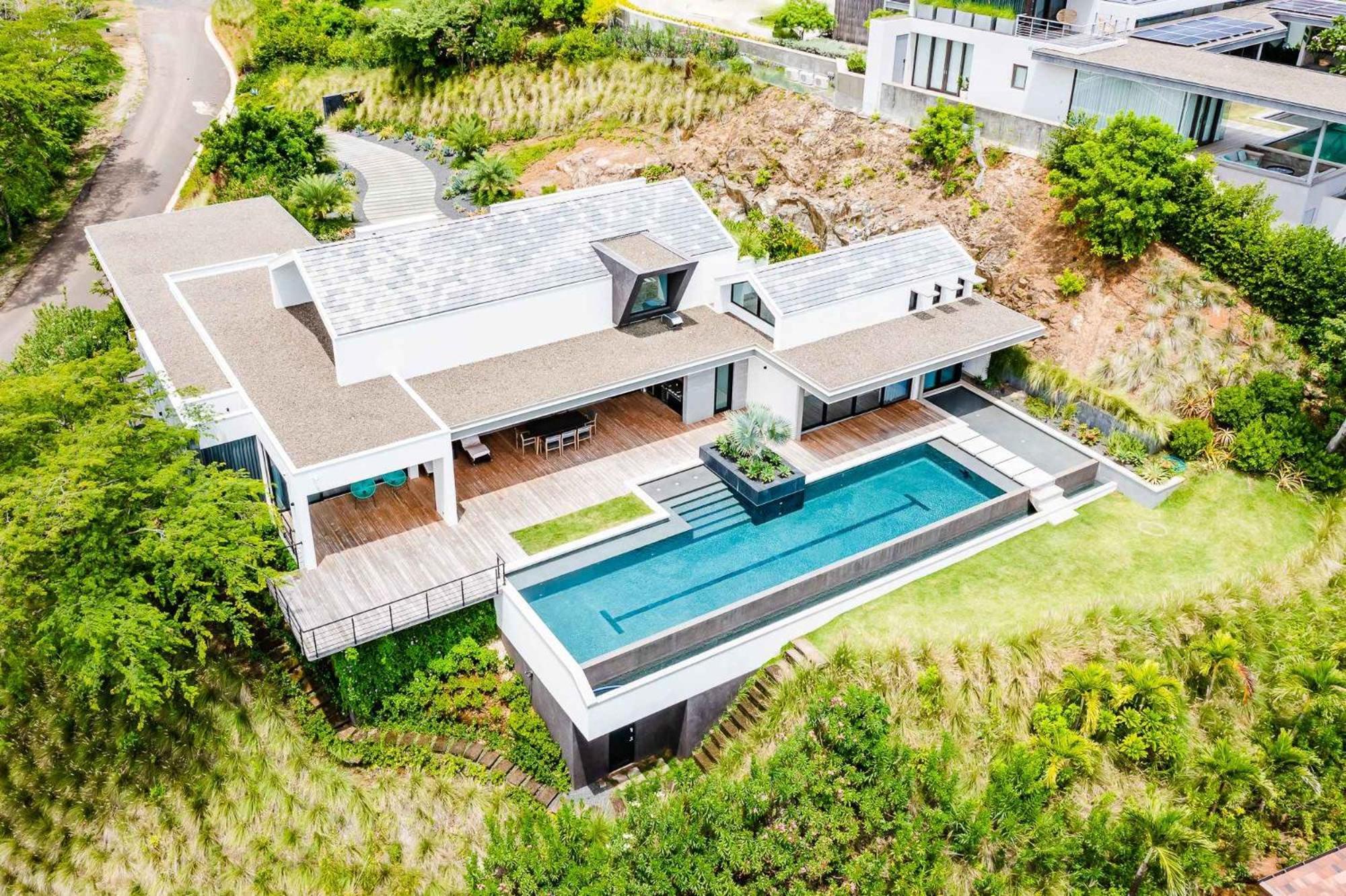 Luxe Ocean View Villa Infinity Pool