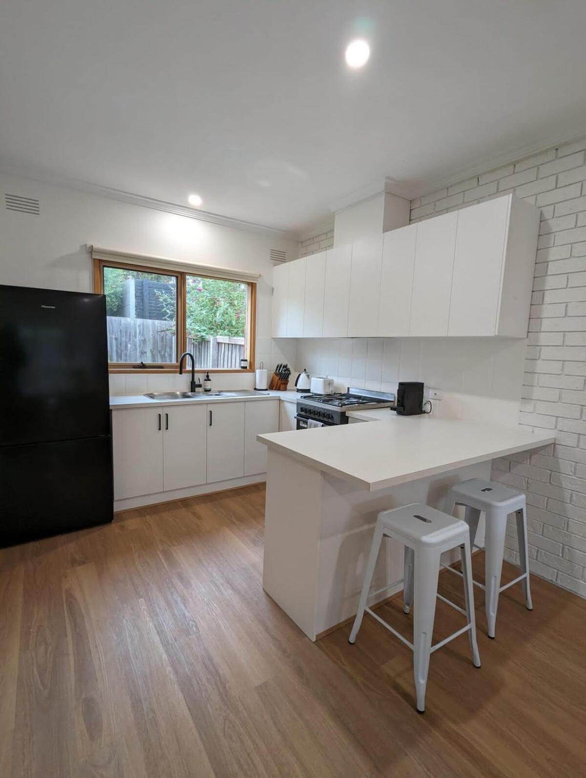 Cozy Newtown 2 bedroom unit