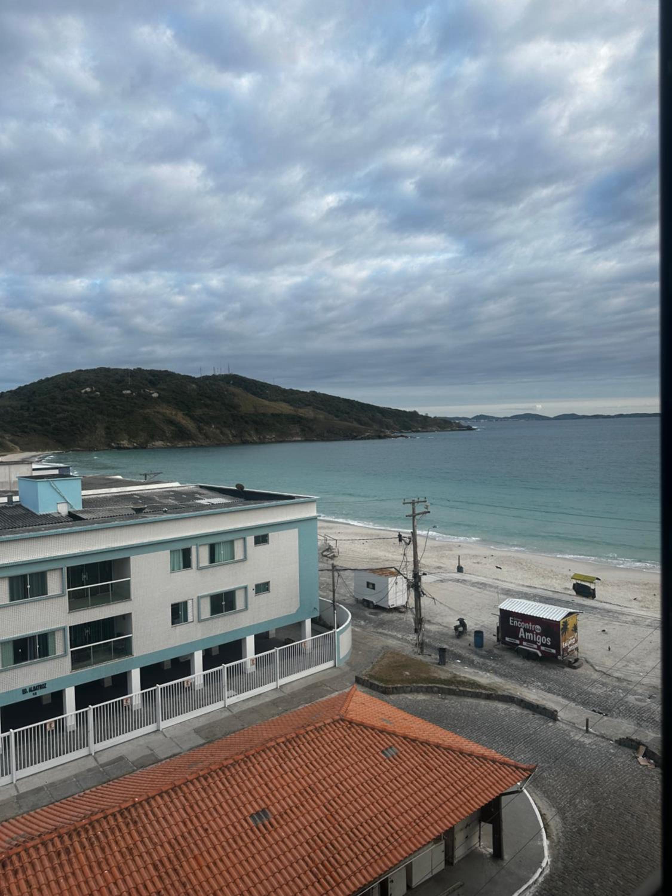 LINDO LOFT PRAINHA beira mar arraial do cabo