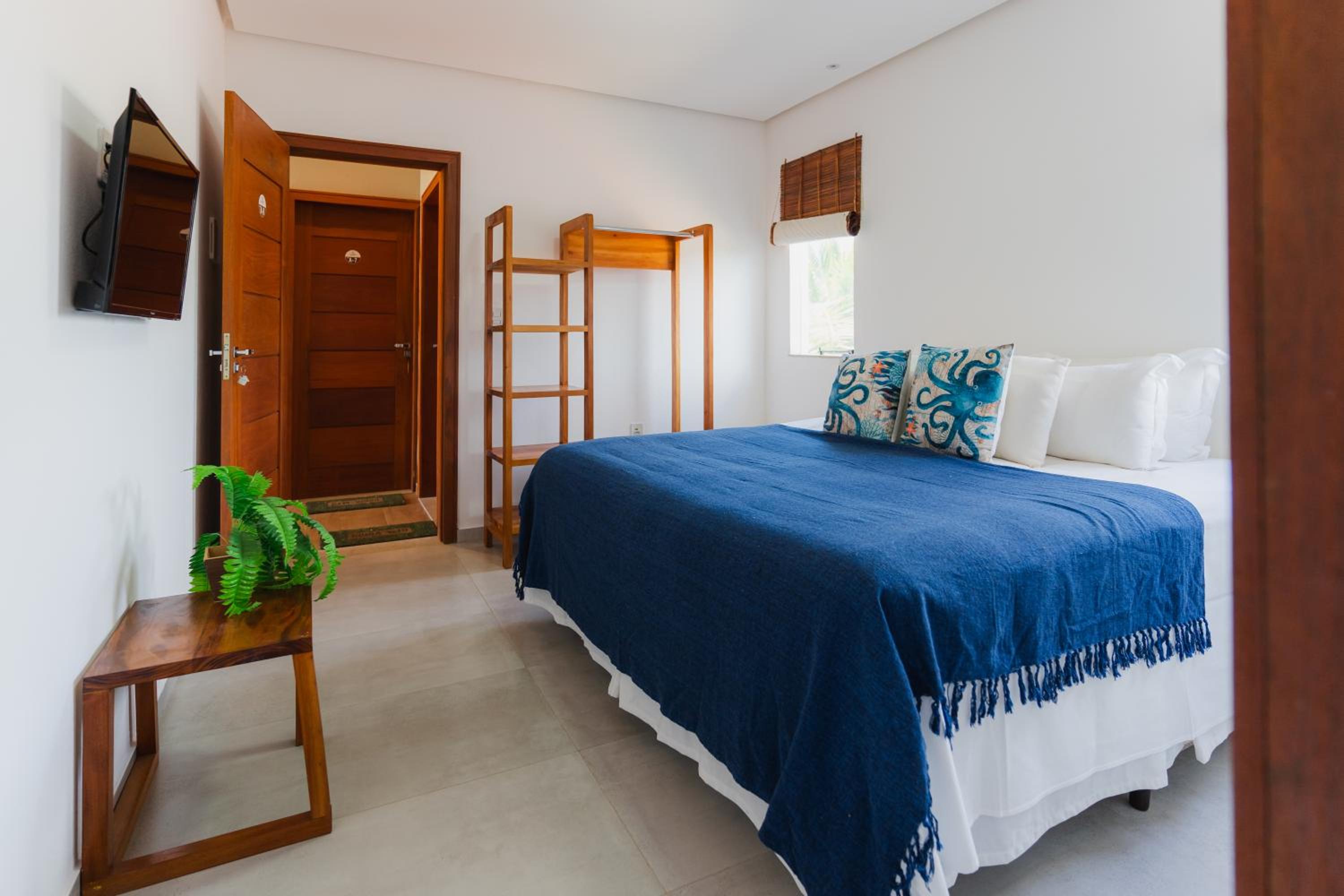 Shaqat Barra Flat