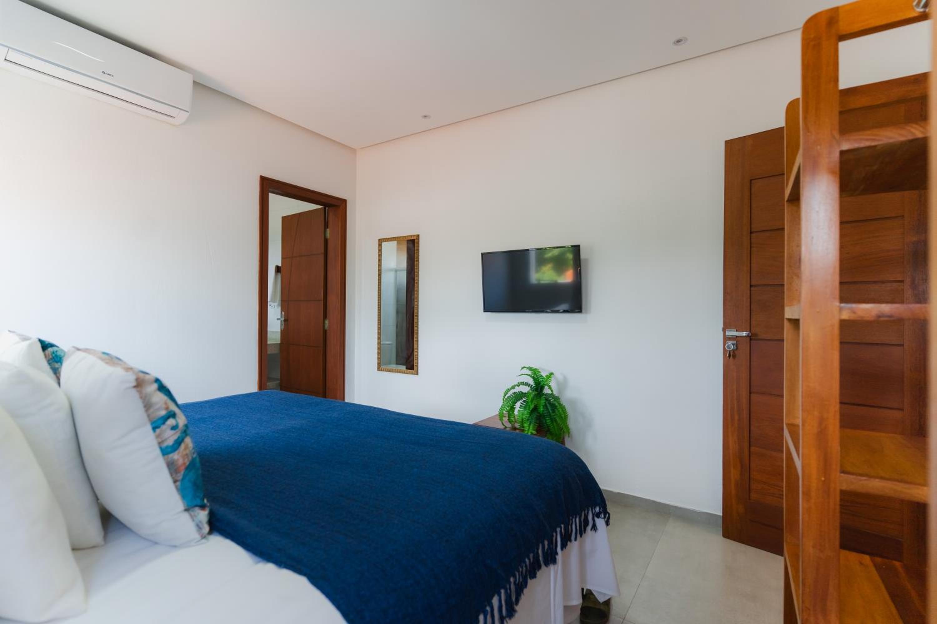 Shaqat Barra Flat