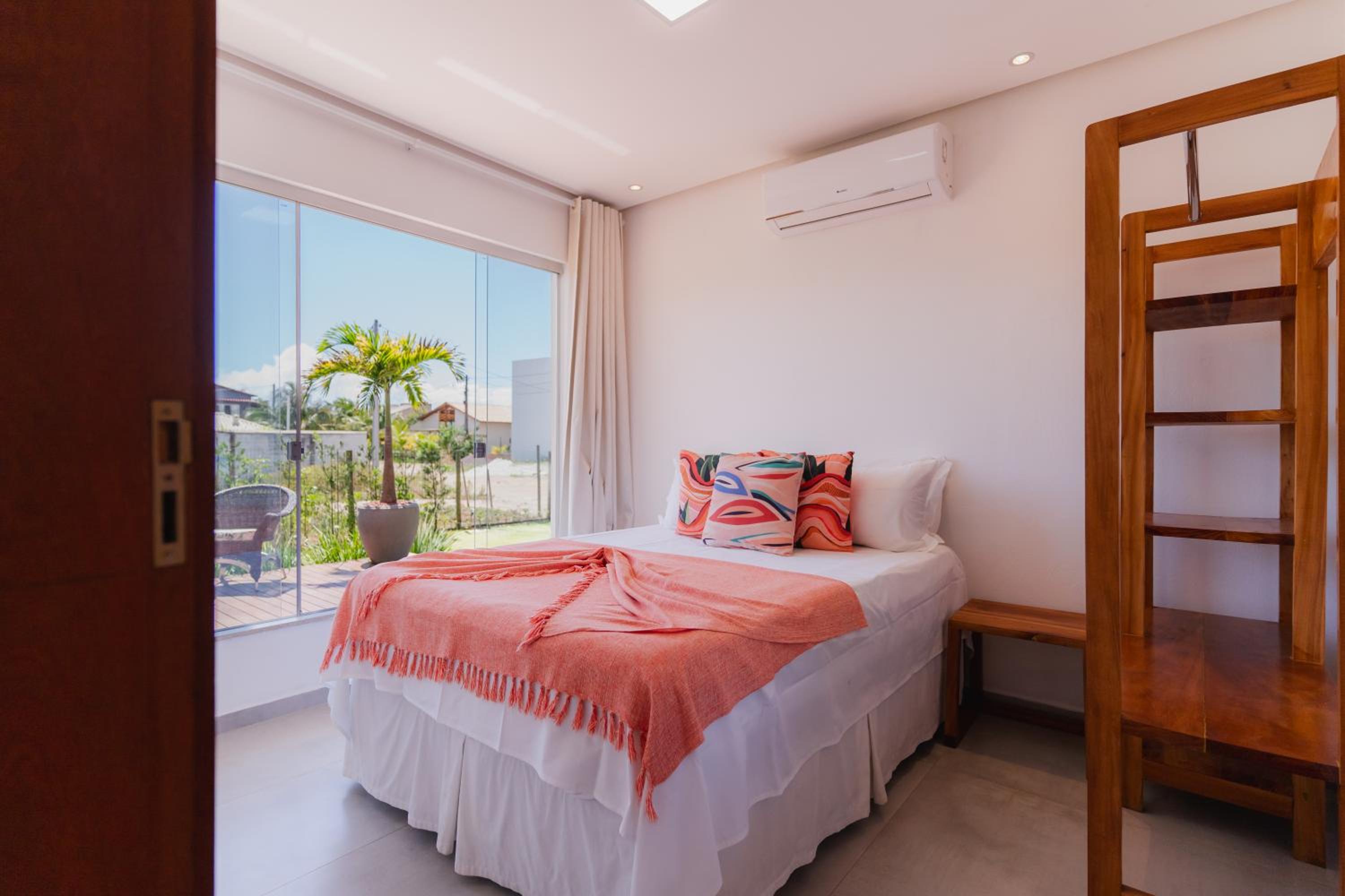 Shaqat Barra Flat