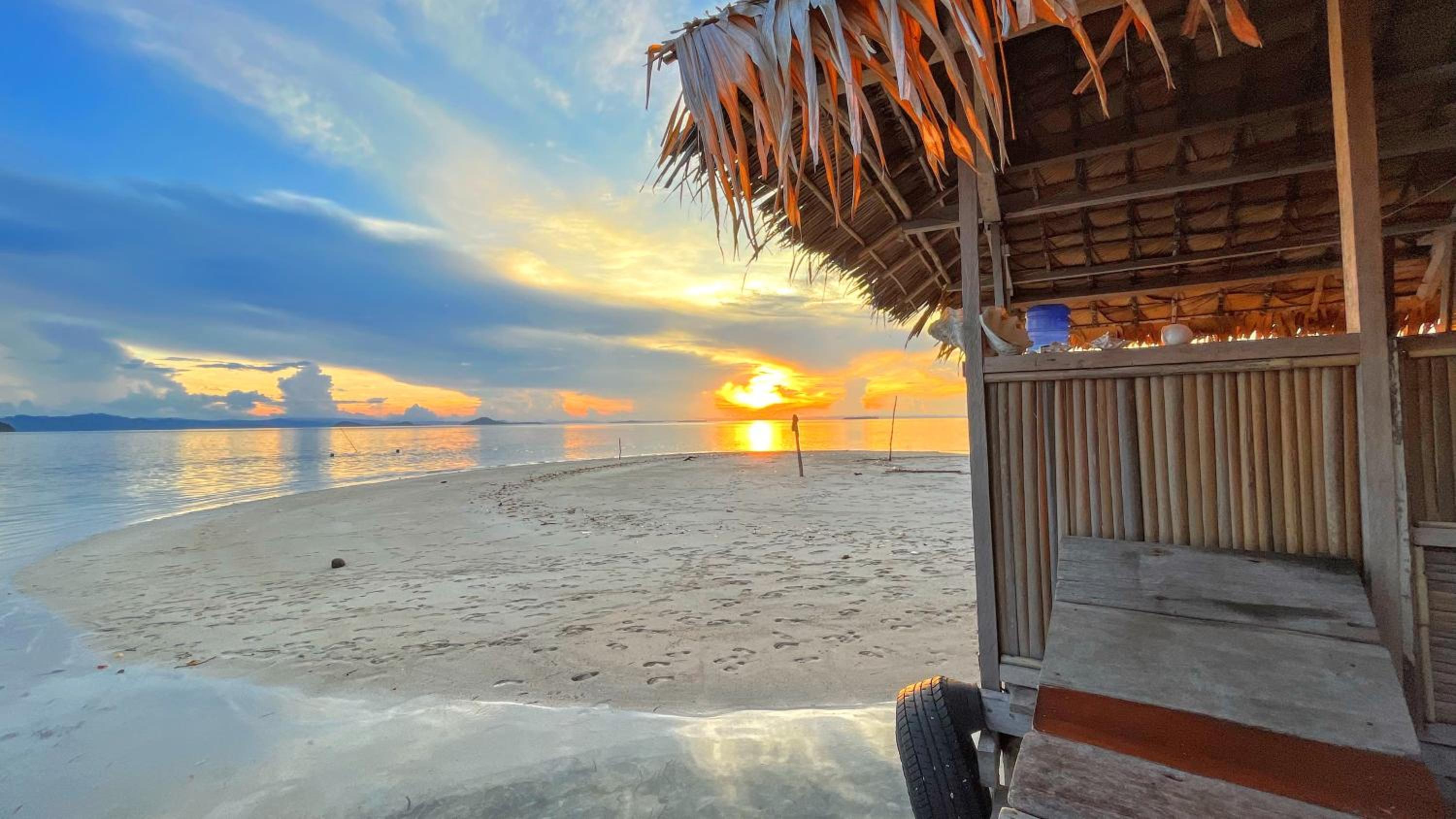 Tamaku homestay privat island