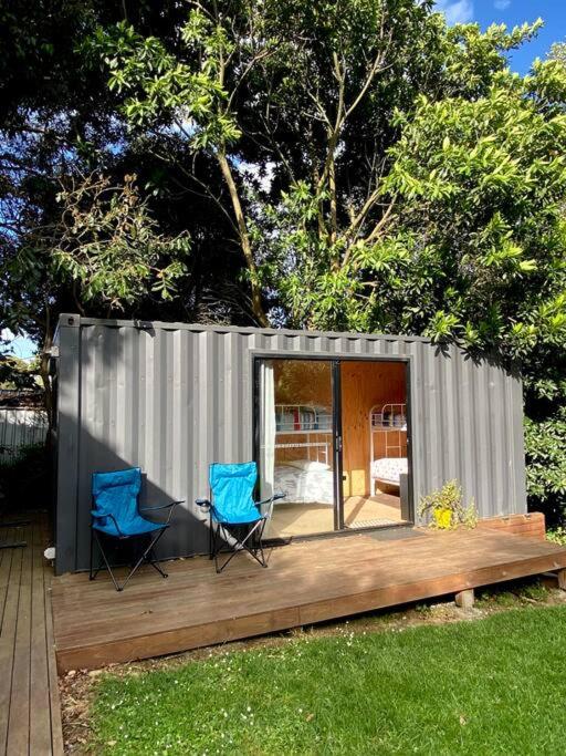 Sunny Ventnor Cottage with Retro Vibe 400m to Beach