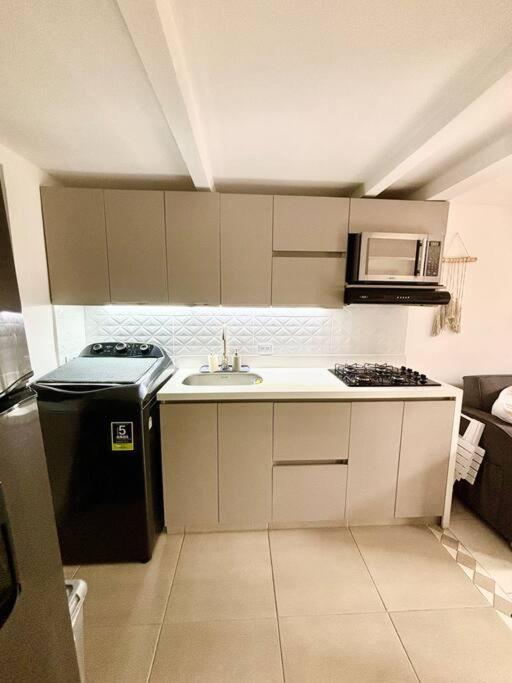 apartamento cerca al poblado