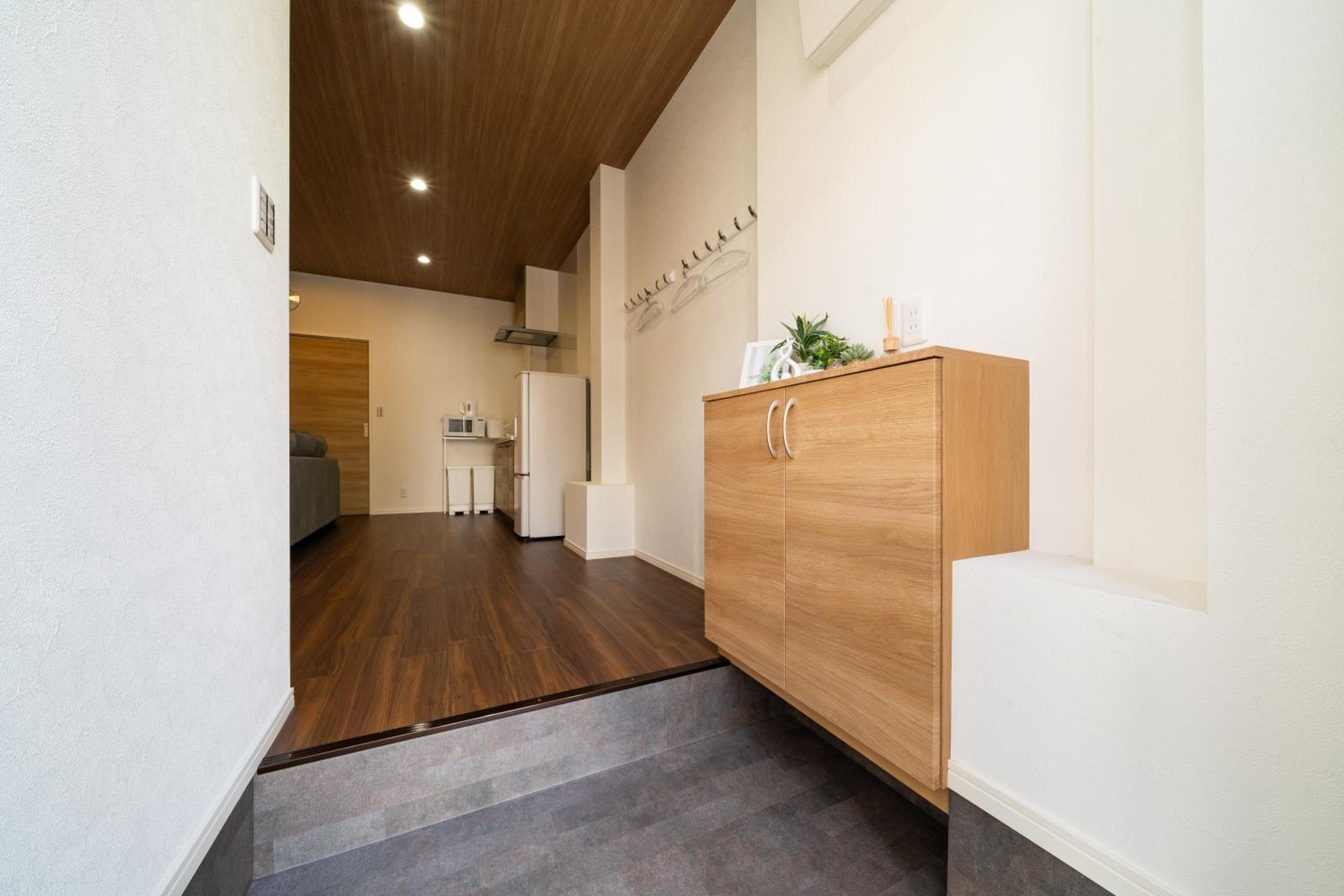98, Higashi-tateishi A 1st floor of the apartment, 東立石A 1F