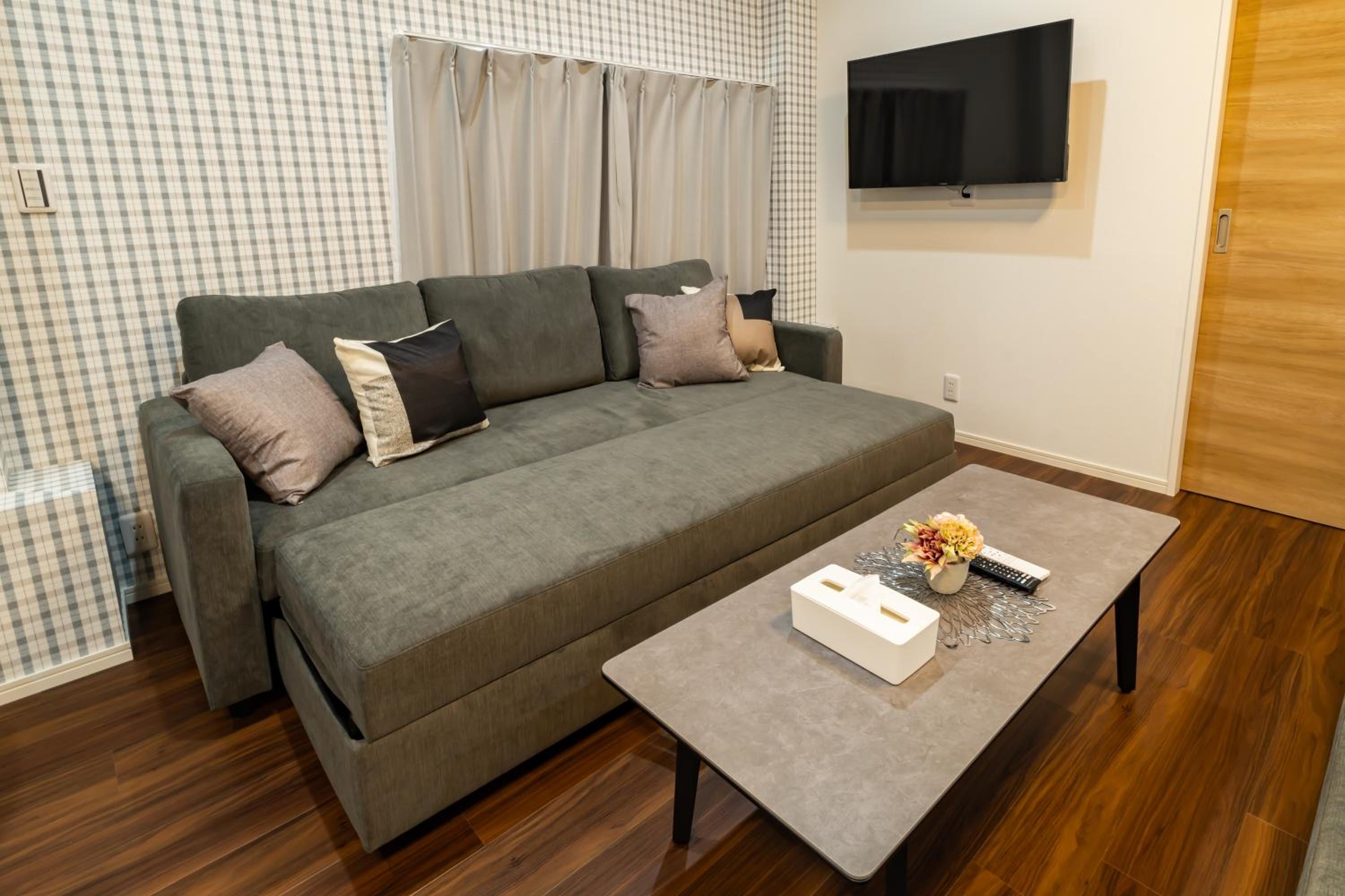 98, Higashi-tateishi A 1st floor of the apartment, 東立石A 1F