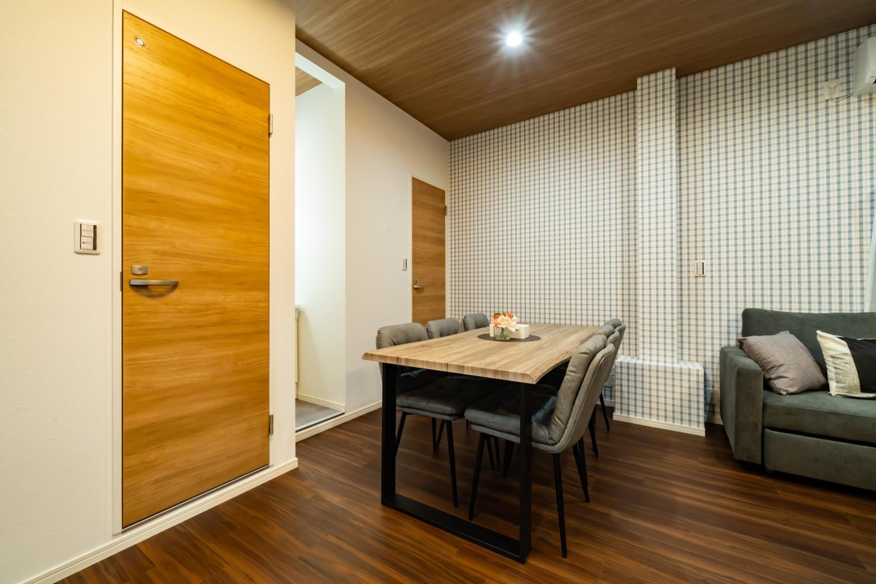 98, Higashi-tateishi A 1st floor of the apartment, 東立石A 1F