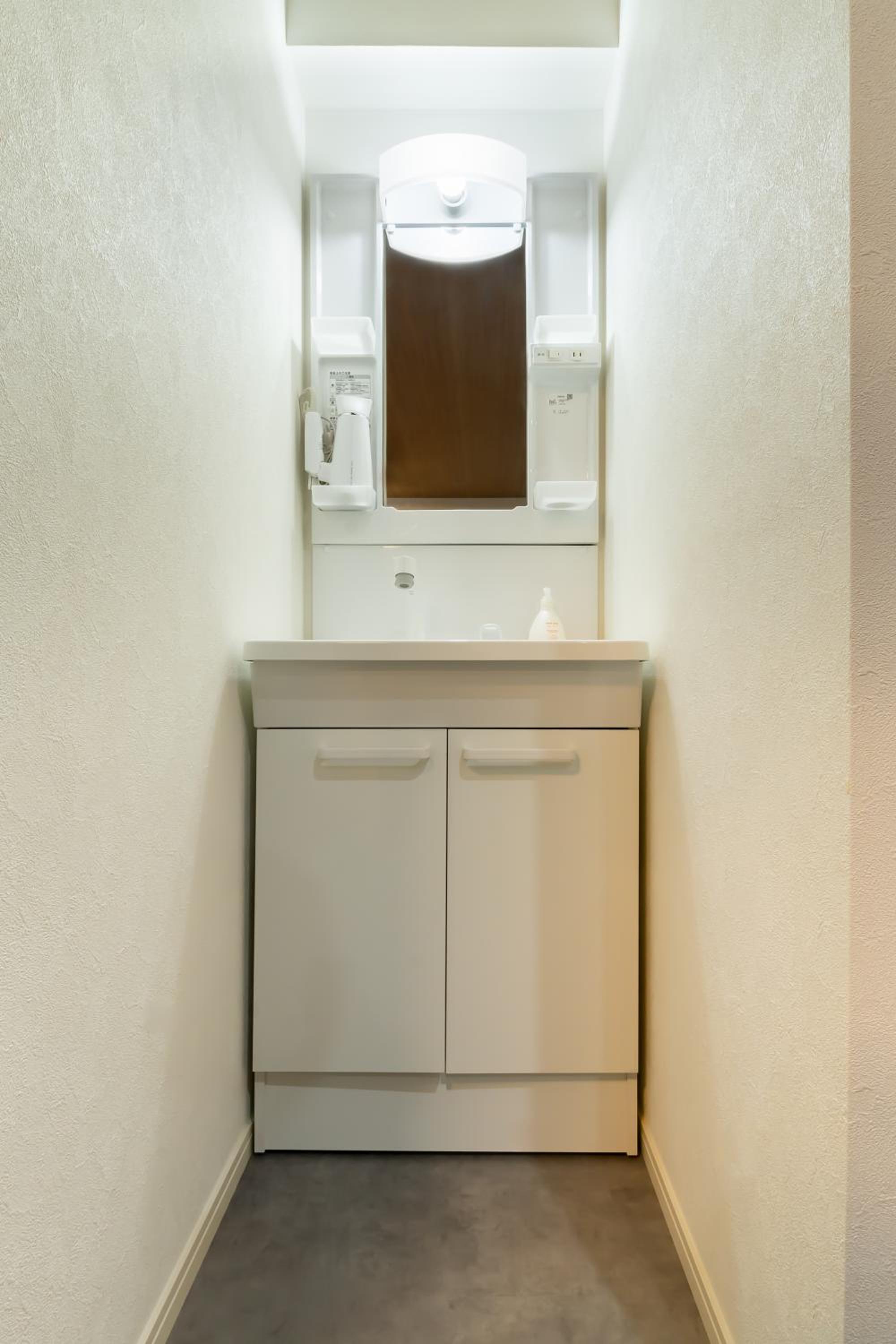 98, Higashi-tateishi A 1st floor of the apartment, 東立石A 1F
