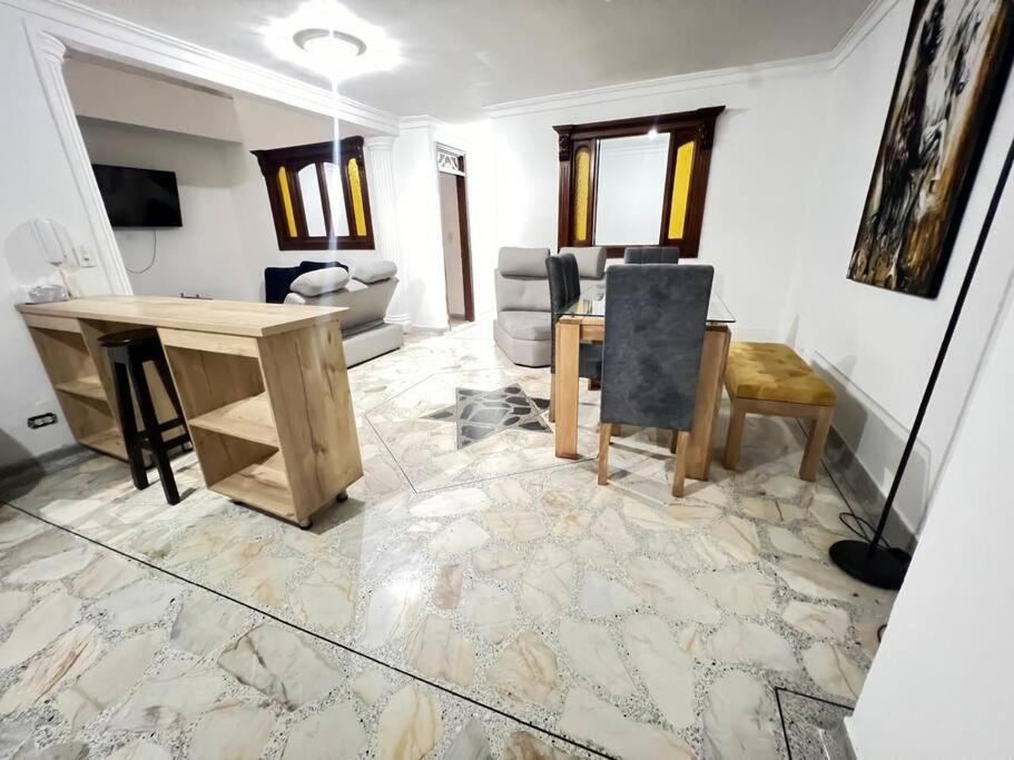 exclusivo apartamento laureles 102