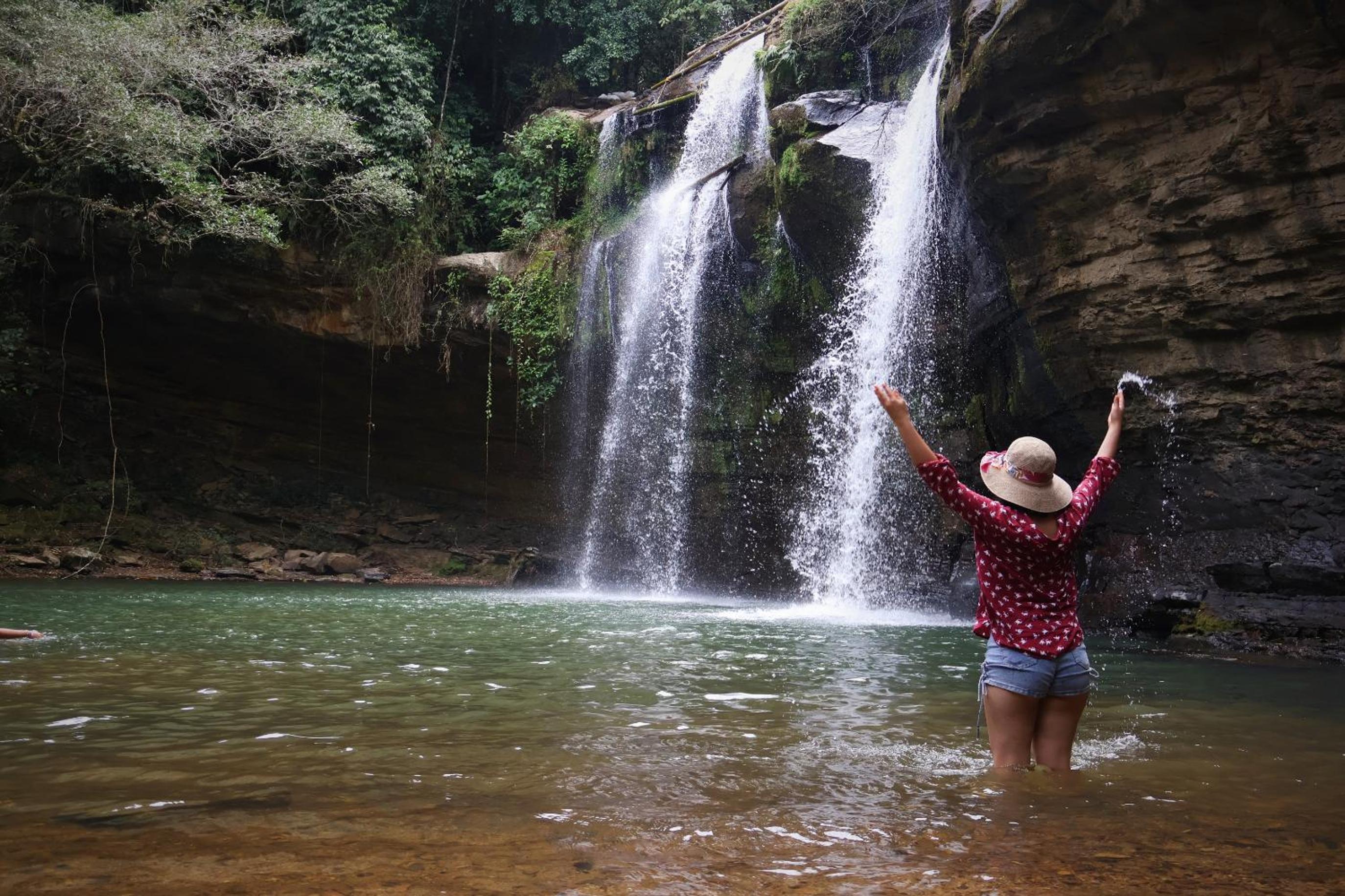 Alojamiento rural Ecoparque La Motilona Paicol, Huila - Cabaña Colibrí