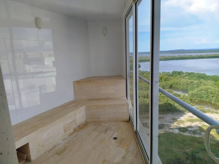 Cartagena Martinique - Hermoso apartamento con Jacuzzi en el Balcón!