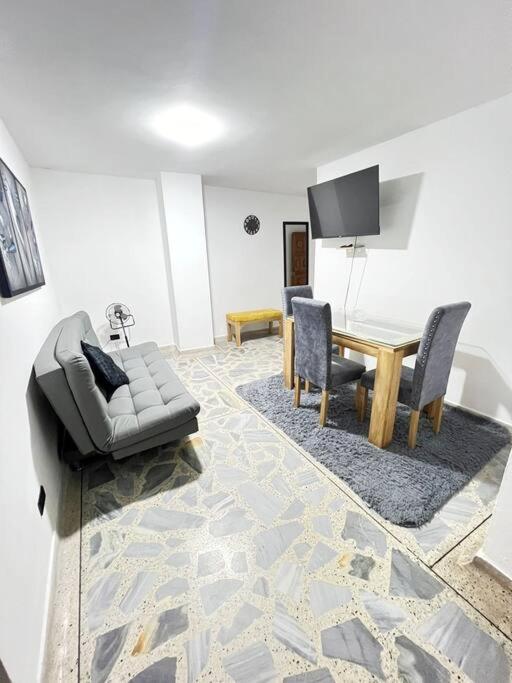 apartamento en sector estadio