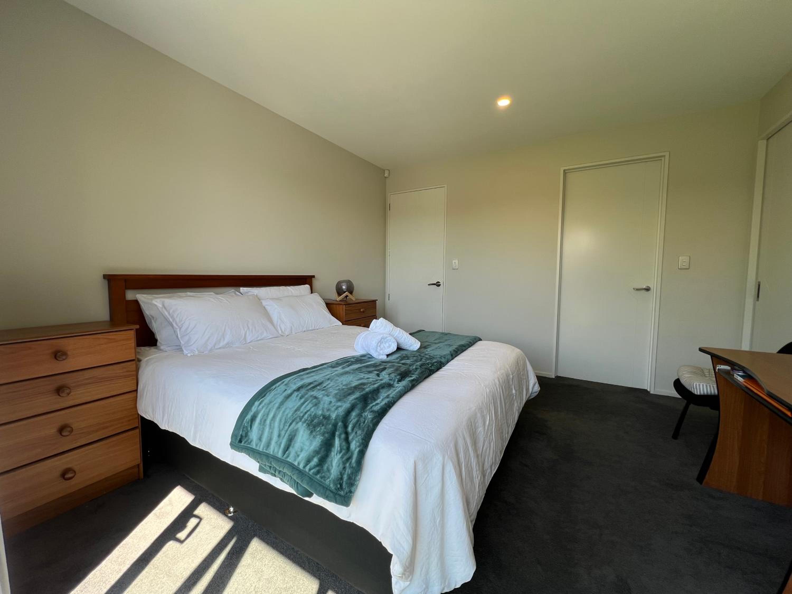 Wigram sunny quiet home view 3