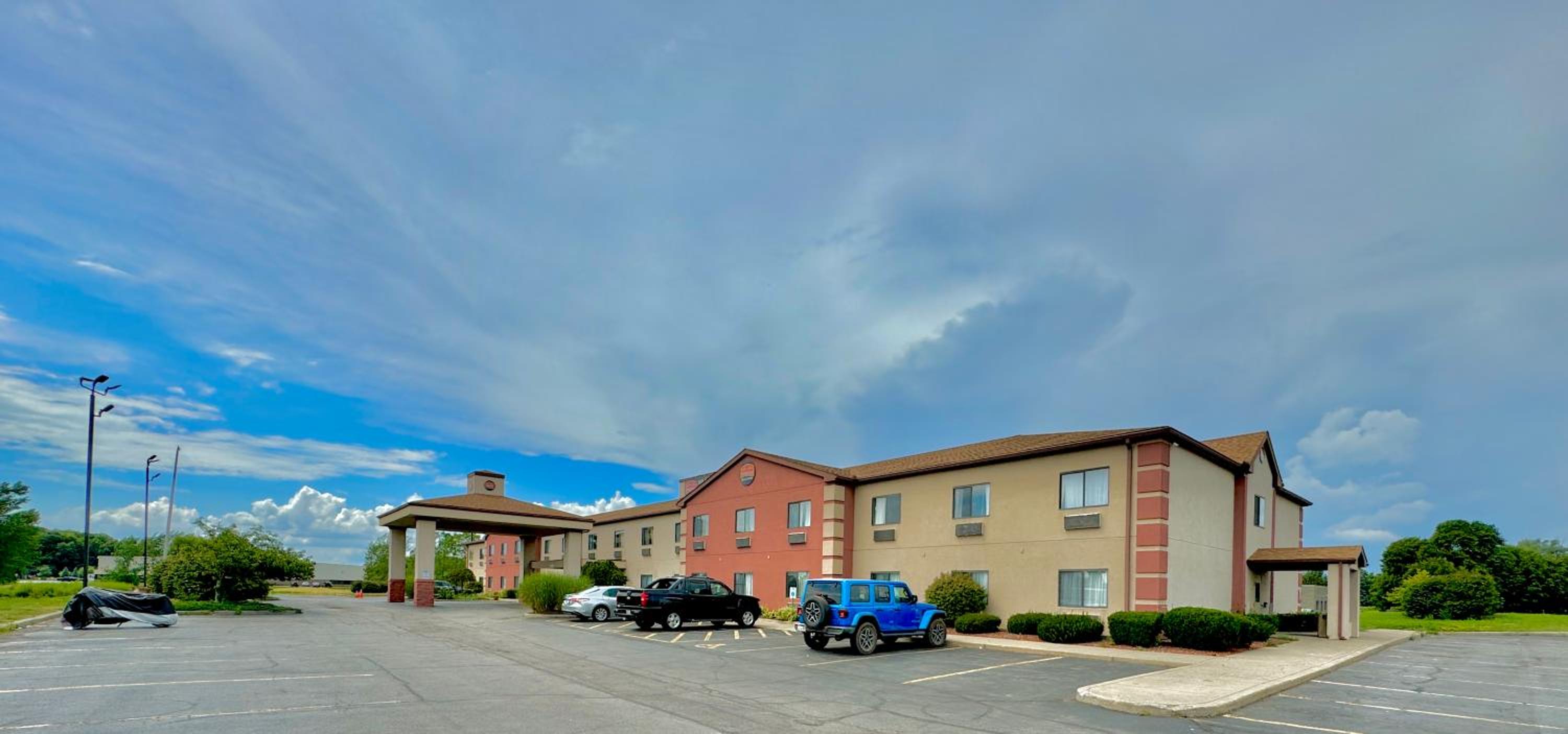 Hotel FairBridge Inn & Suites Batavia-Darien Amusement Park